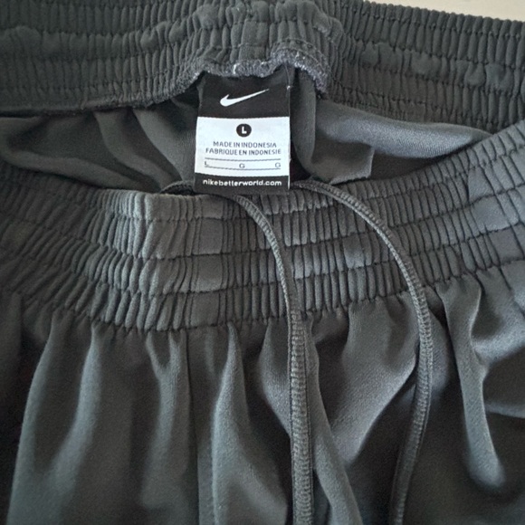 Nike Men’s Duke Athletic Pants with Zip Bottom - Size Large - Like New! - Picture 7 of 11